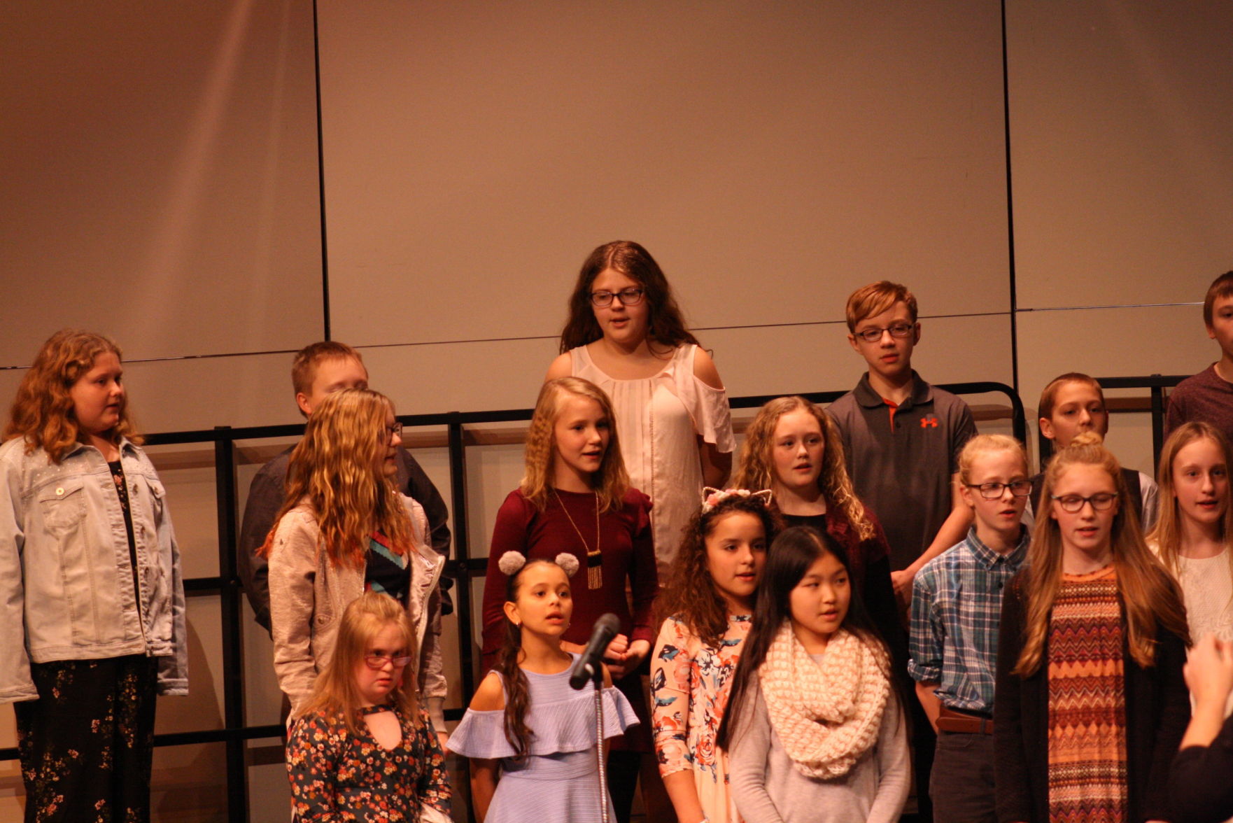 FCMS Holiday Concert 12.17 (16).JPG